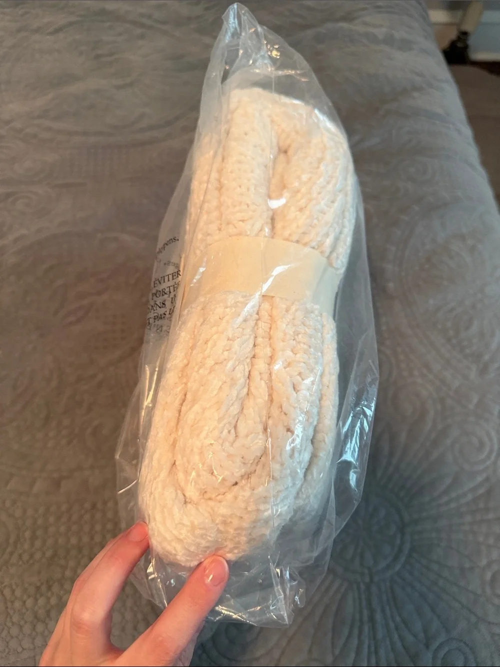 Pier 1 Cream Cable Knit Throw Blanket